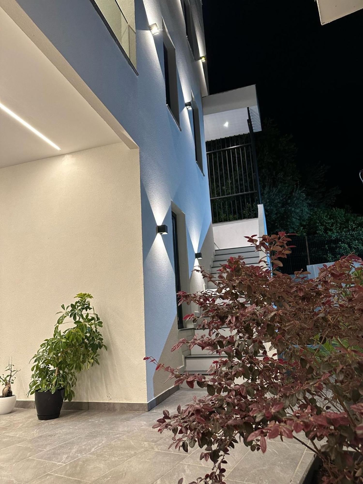 Calma Boutique Hotel Vlore Exterior photo